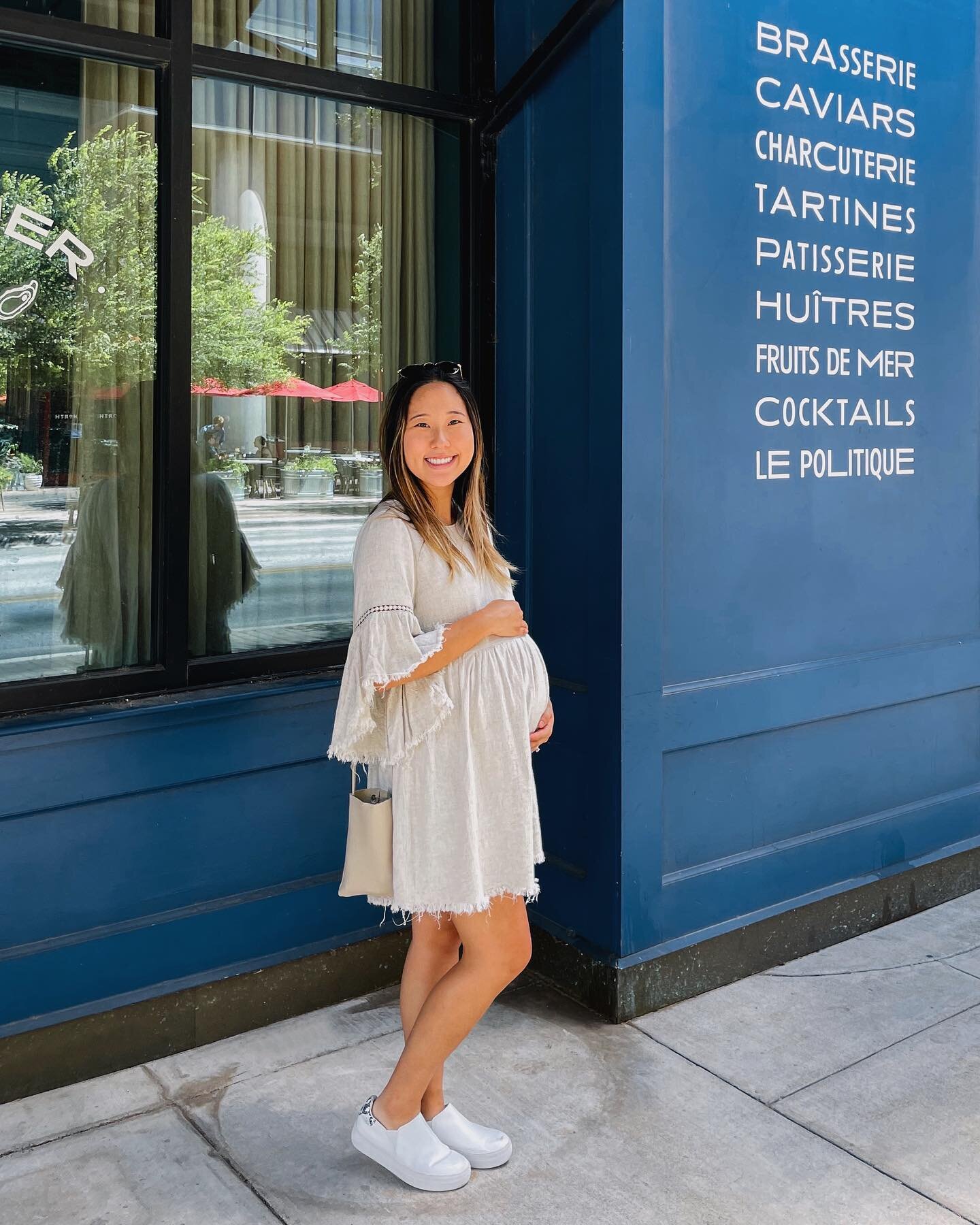 shoutout to all the mama to be&rsquo;s - the texas summer heat has been so real 🥲☀️

aside from a few maternity bottoms, I&rsquo;ve been wearing non-maternity clothes for the majority of this pregnancy - thankfully most of the tops in my wardrobe ar