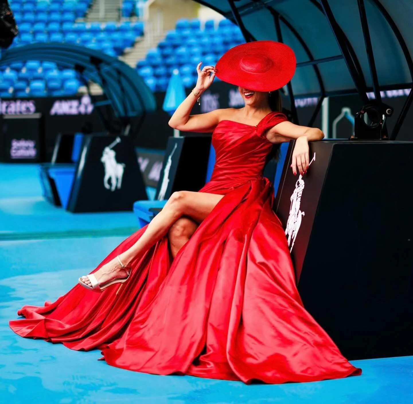 Couture on the court in the most elite dress from @alinlekal, hat by me @somewhere_here_now and killer pins from @fashion_critical 

Am loving the fashion commentary at this year&rsquo;s @australianopen 

&hearts;️&hearts;️&hearts;️