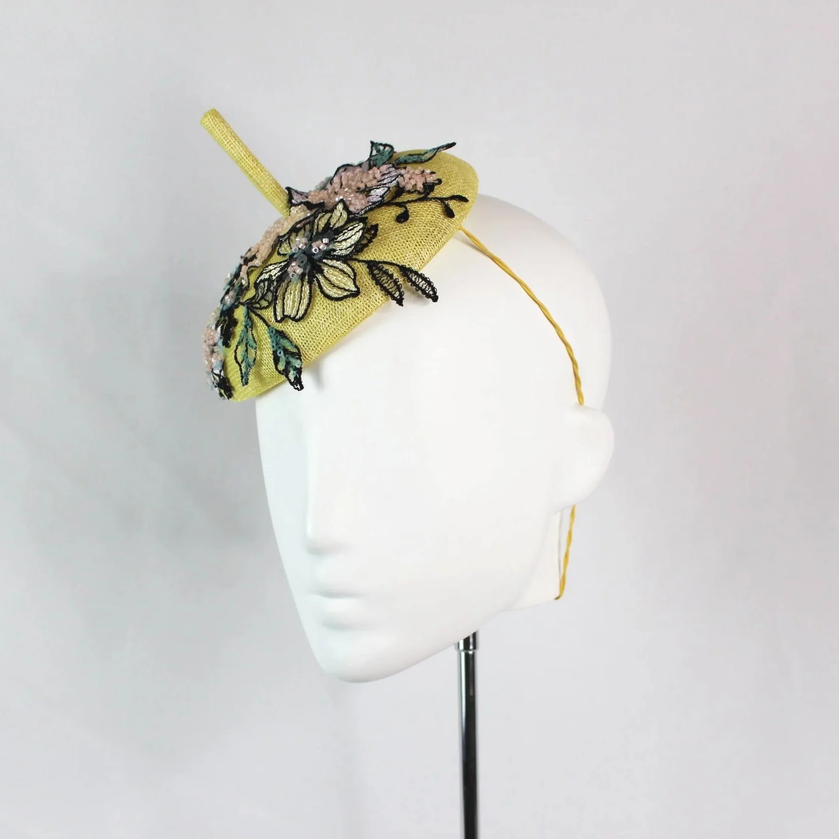 Floral+lace+lemon+L.jpg