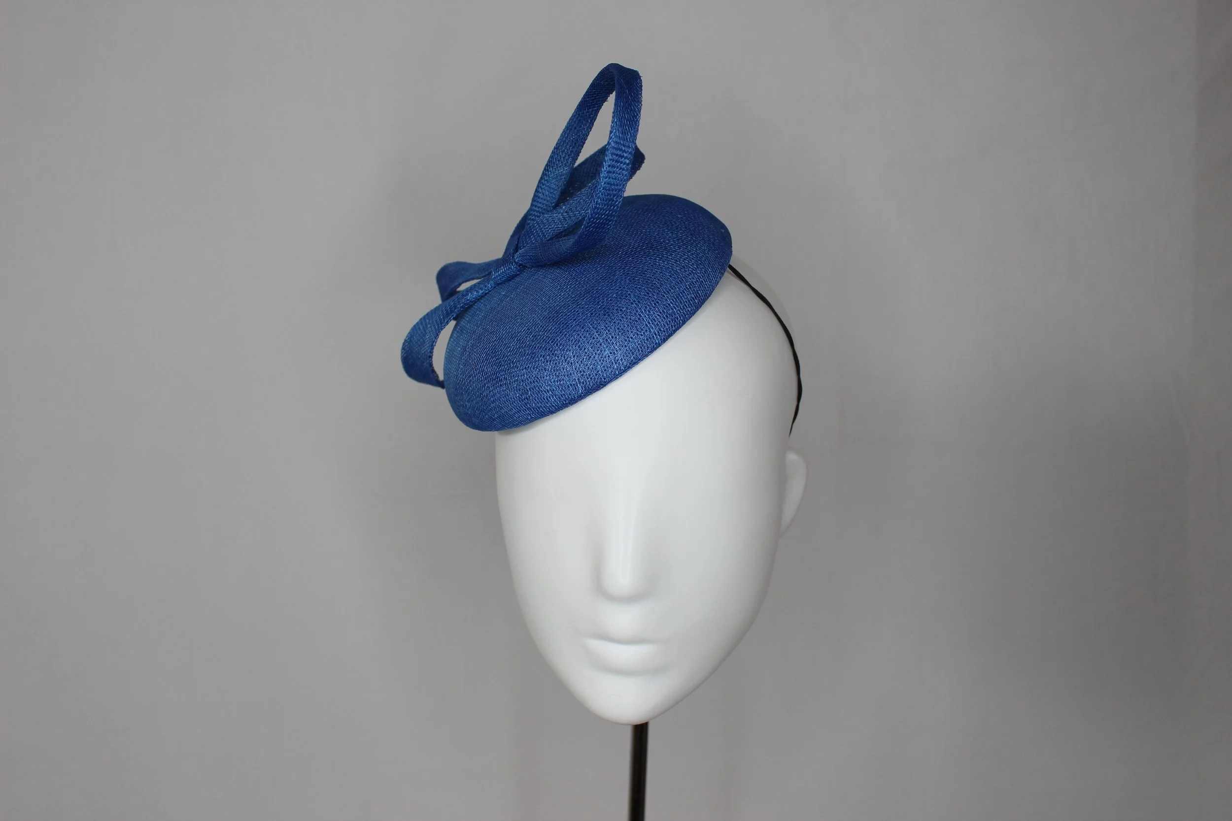 Azure Sinamay beret