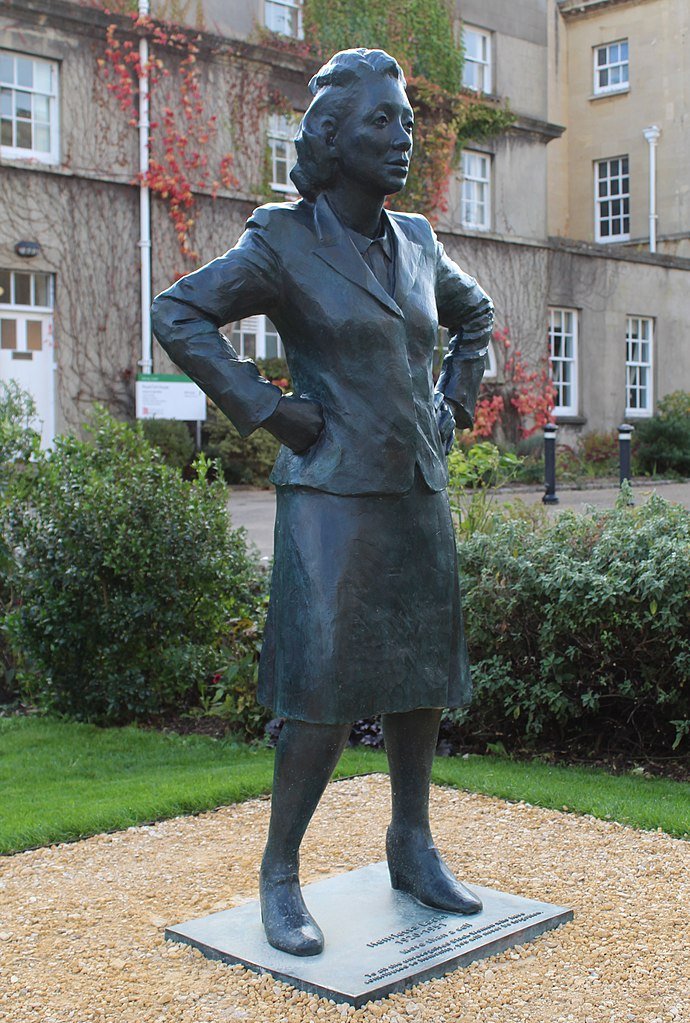 Statue of Henrietta in Bristol