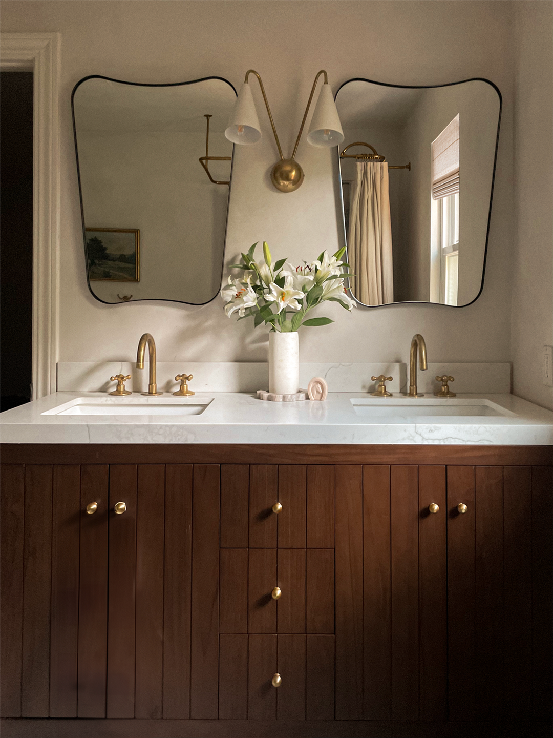 keira-dines-interiors-wendybath-07_.png