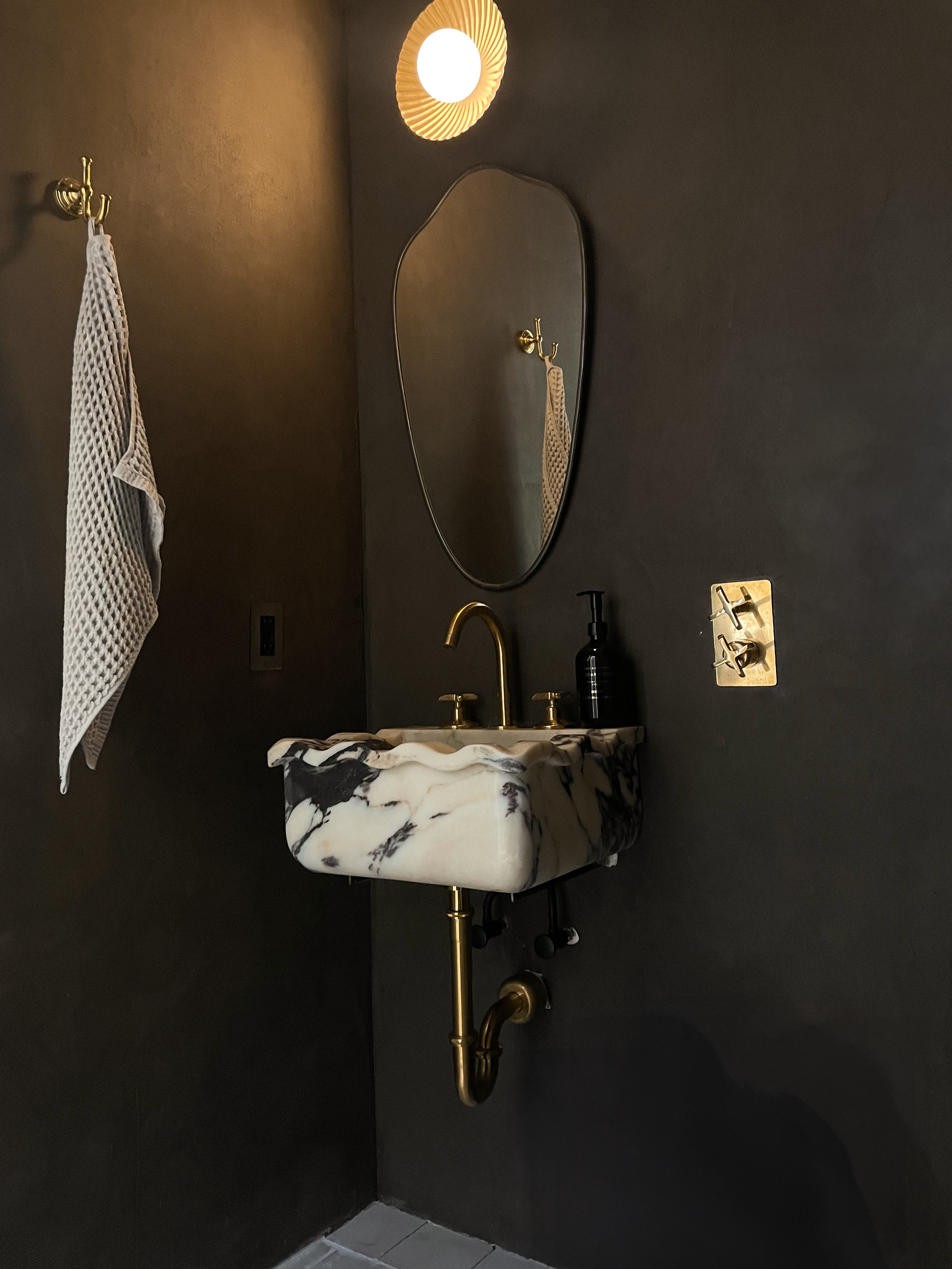 keira-dines-interiors-watertownrestoring-15.png