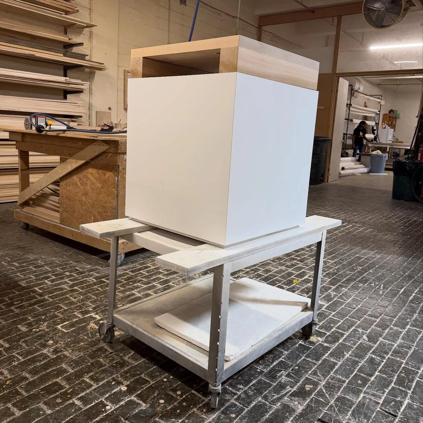 Take a peek at this beautiful plinth, complete with a solid clear cedar display riser&hellip;headed to Art Basel / Miami!  #stretcherframes #artistspanels #stretchers #artpanels #barronarts #barronartsllc #custompanels #customstretchers #artistsonins