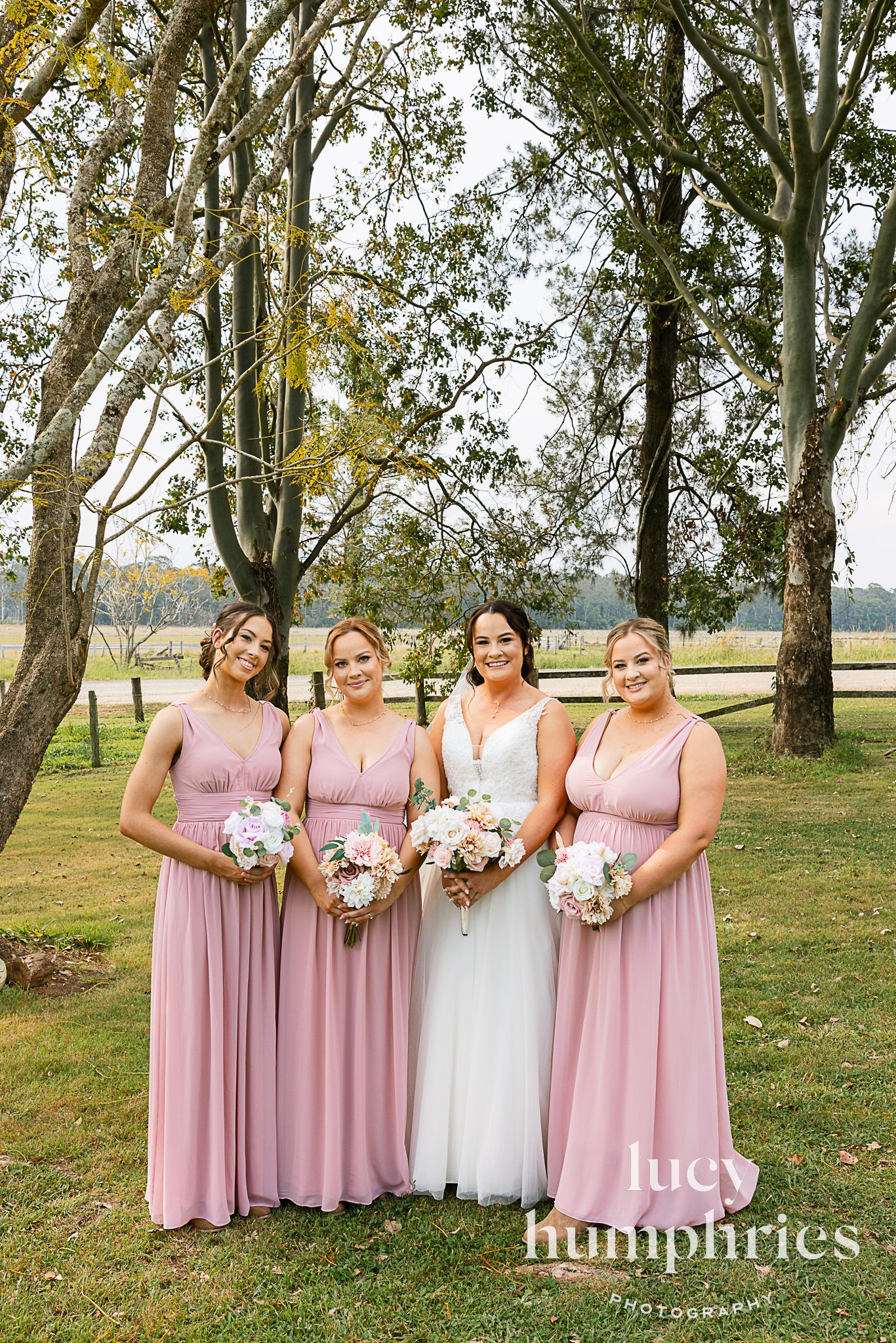 Lucy Humphries Photography — photo 6 of 18