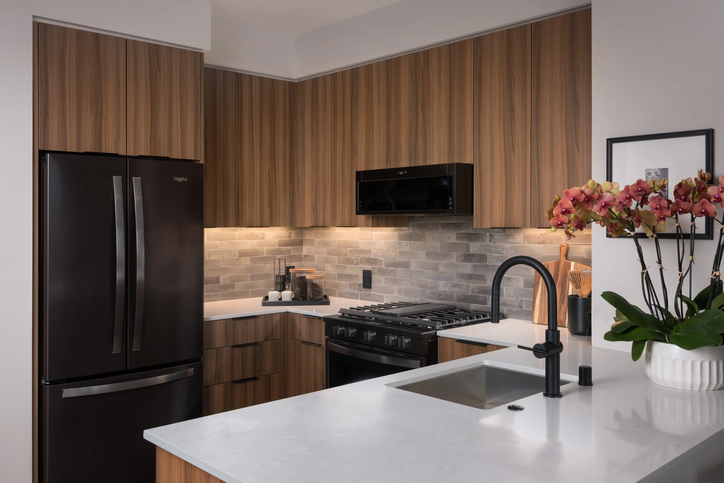 TheLafayette_Int_Model2Kitchen_February2025.jpg