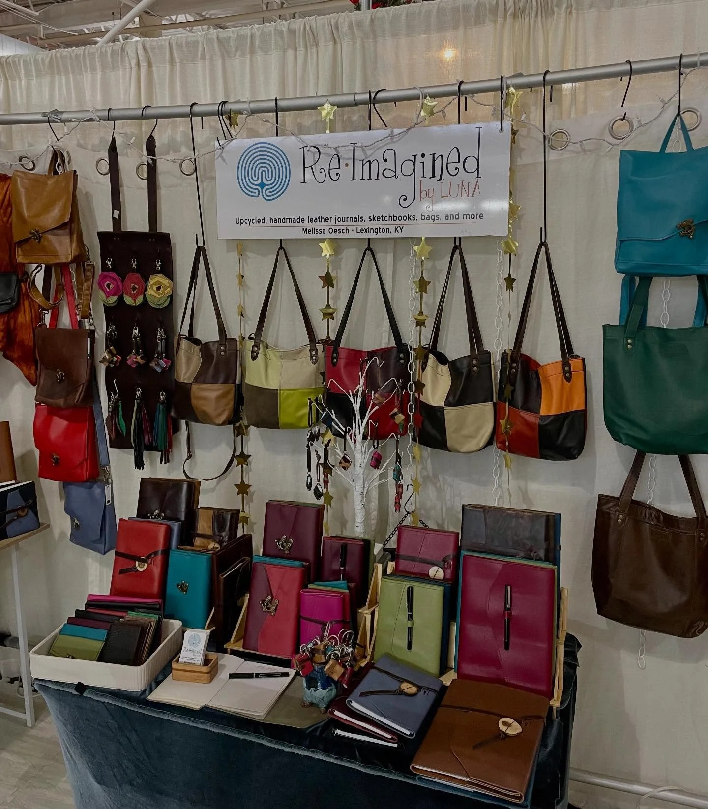 @colswinterfair is officially open!! I&rsquo;m here in Columbus, OH with over 350 artists. There is literally every kind of art and gift you can imagine. We are warm inside the Ohio Expo Center and ready to share our holiday cheer with you. It&rsquo;