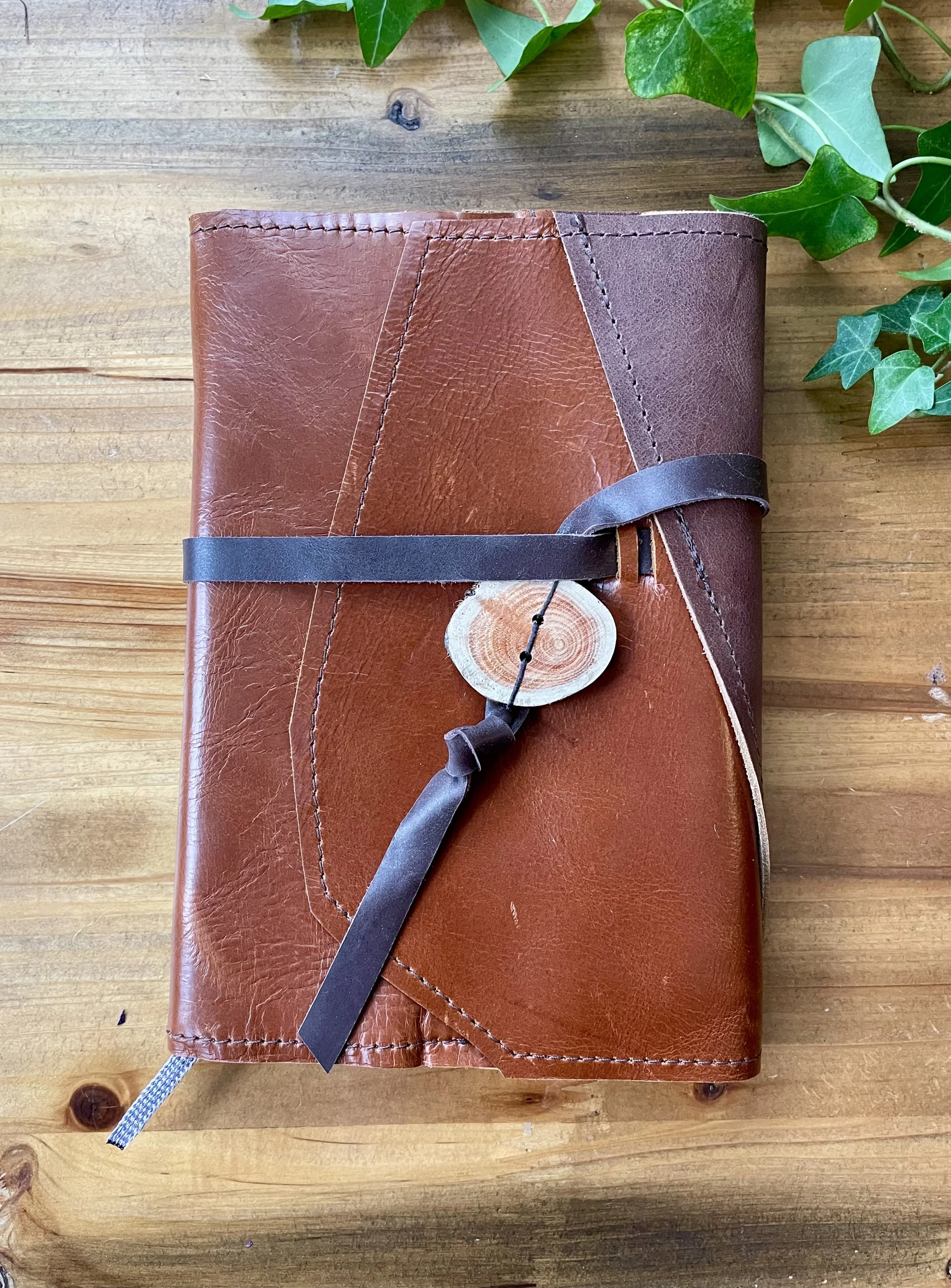 Medium, Refillable Moleskine: Cognac Leather Notebook with Tie Closure