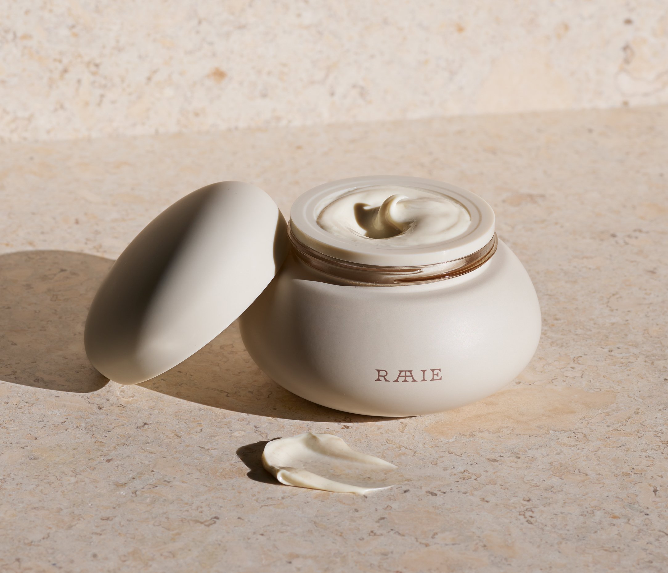 RAAIE-cream-version-1-6-2.jpg