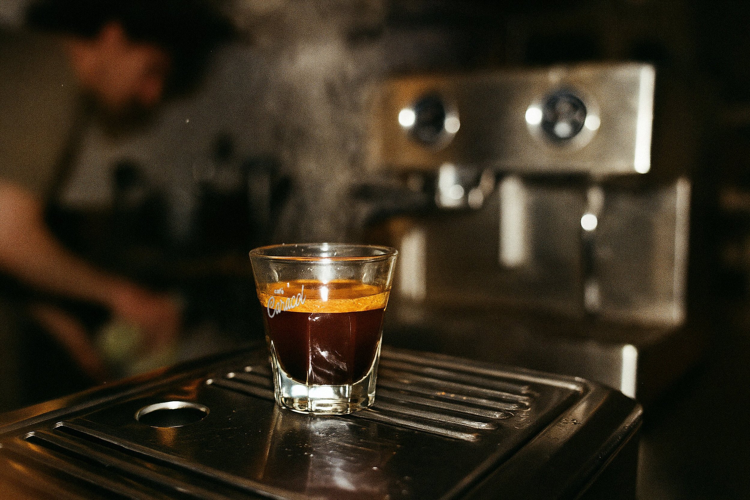 Caracol Mockup copo de vidro final.jpg