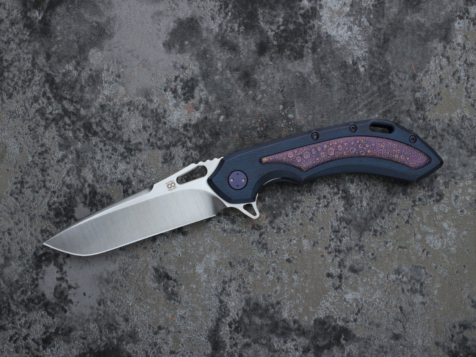 Wayfarer 247T #411 - The Olamic Table