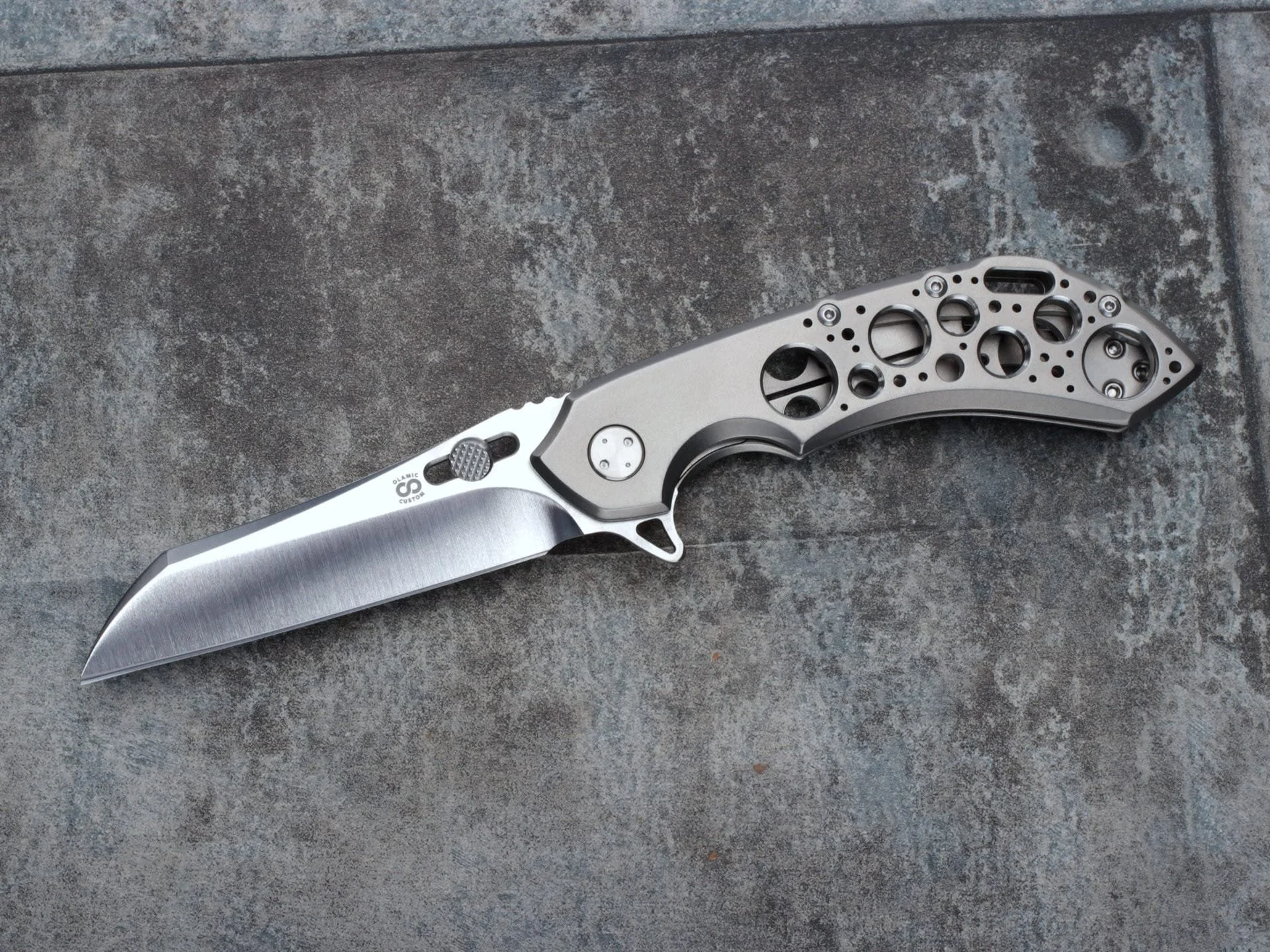 Wayfarer 247 #094W - The Olamic Table
