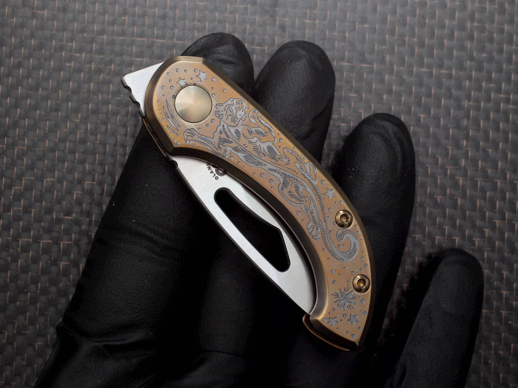 #4/10 (Crawling Panther) - The Olamic Table