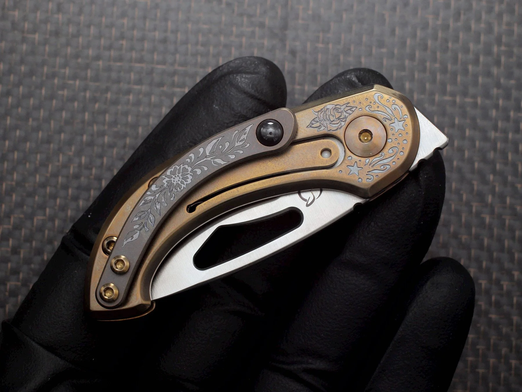 #4/10 (Crawling Panther) - The Olamic Table