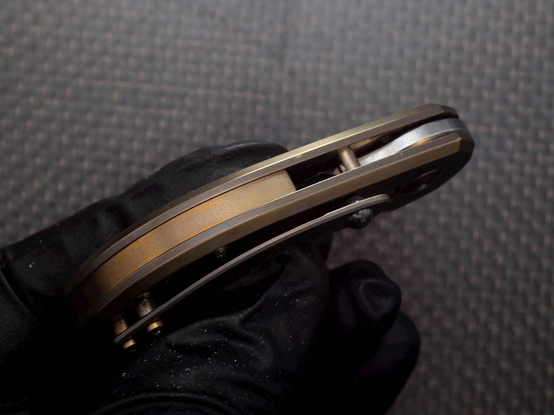 #4/10 (Crawling Panther) - The Olamic Table