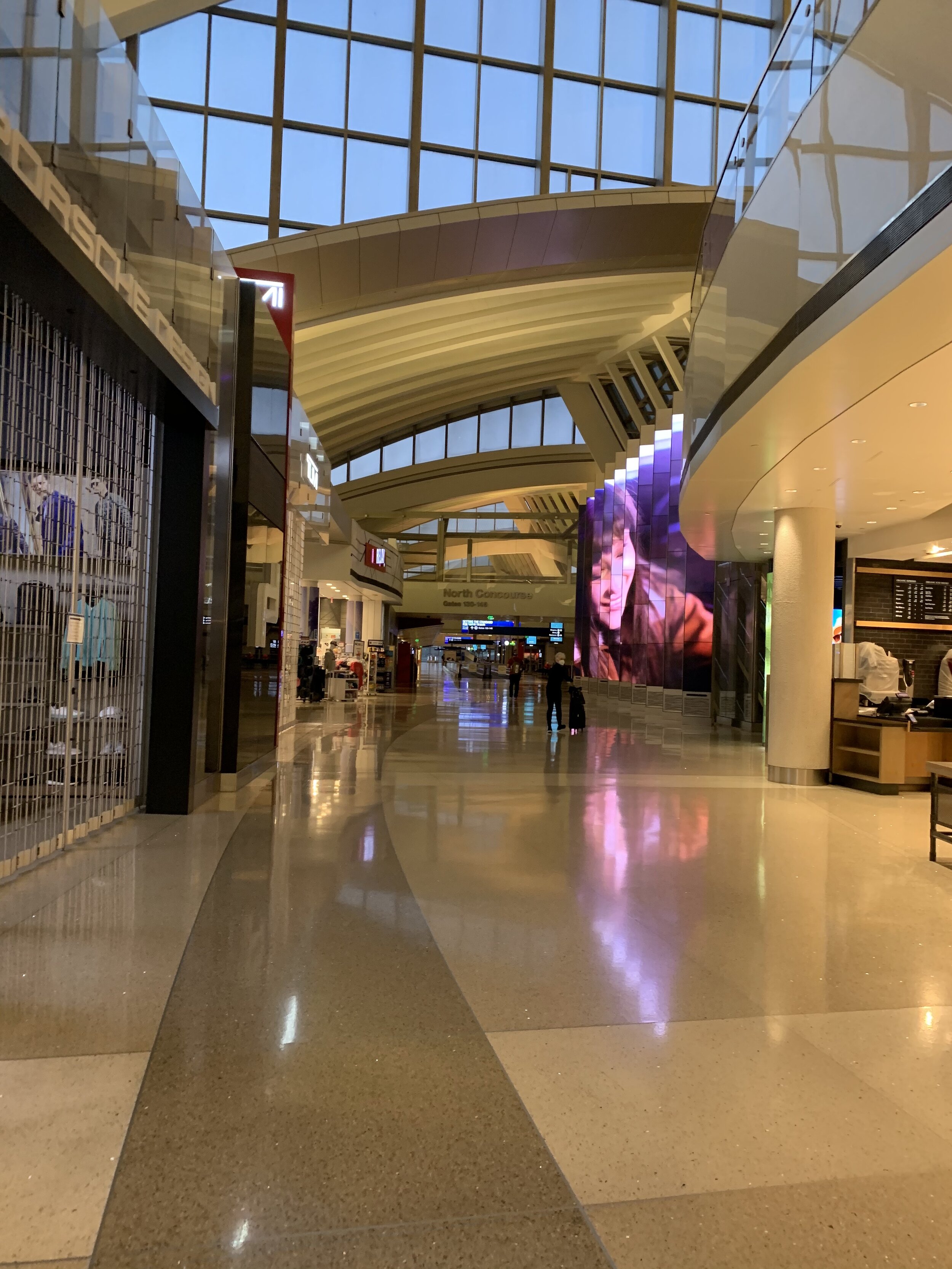 LAX Terminal.jpg