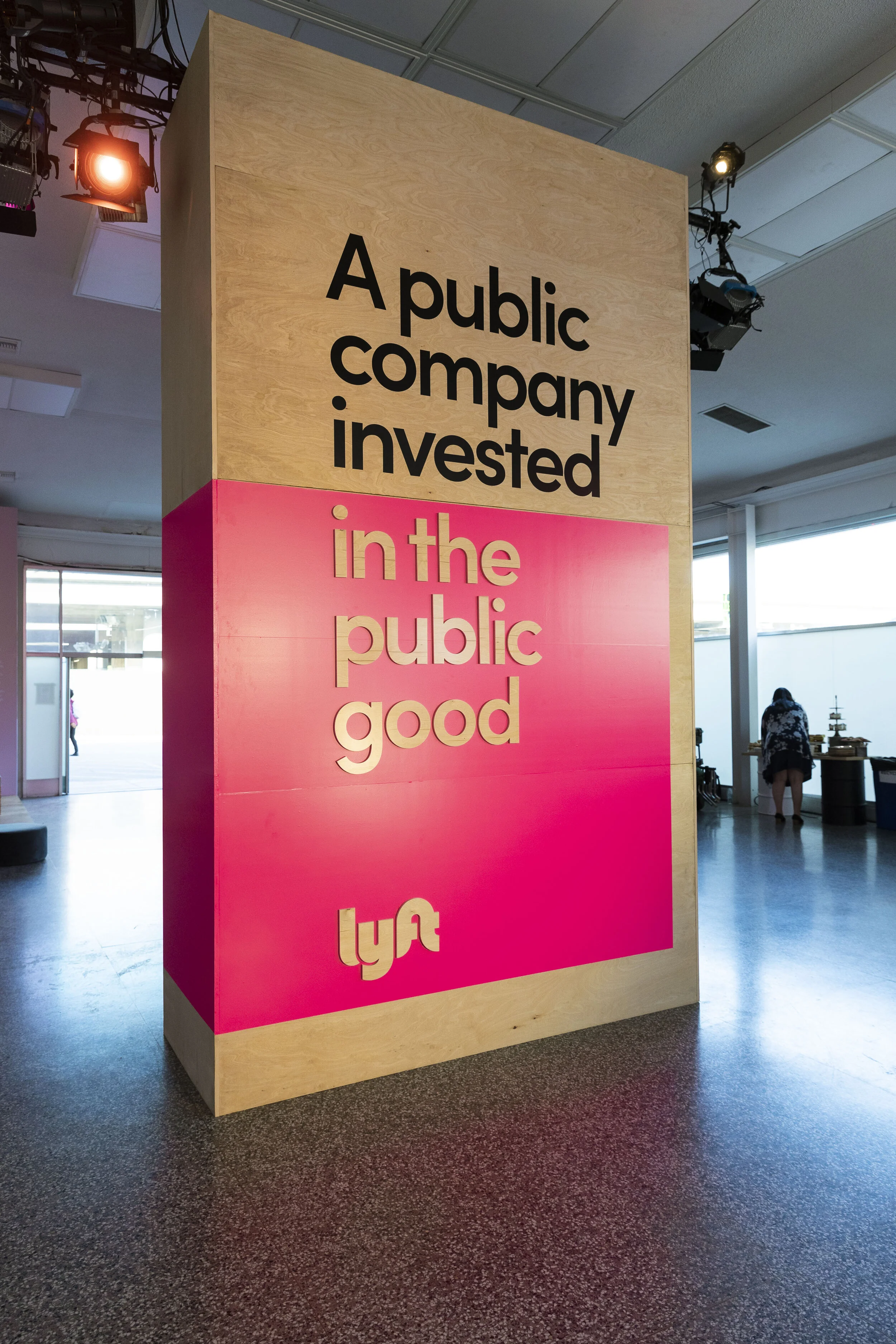 lyft-nasdaq-8789.JPG