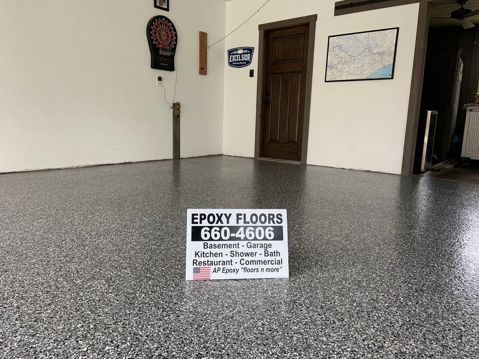 ap-epoxy-wombat-garage-game-room-floor-04.jpg