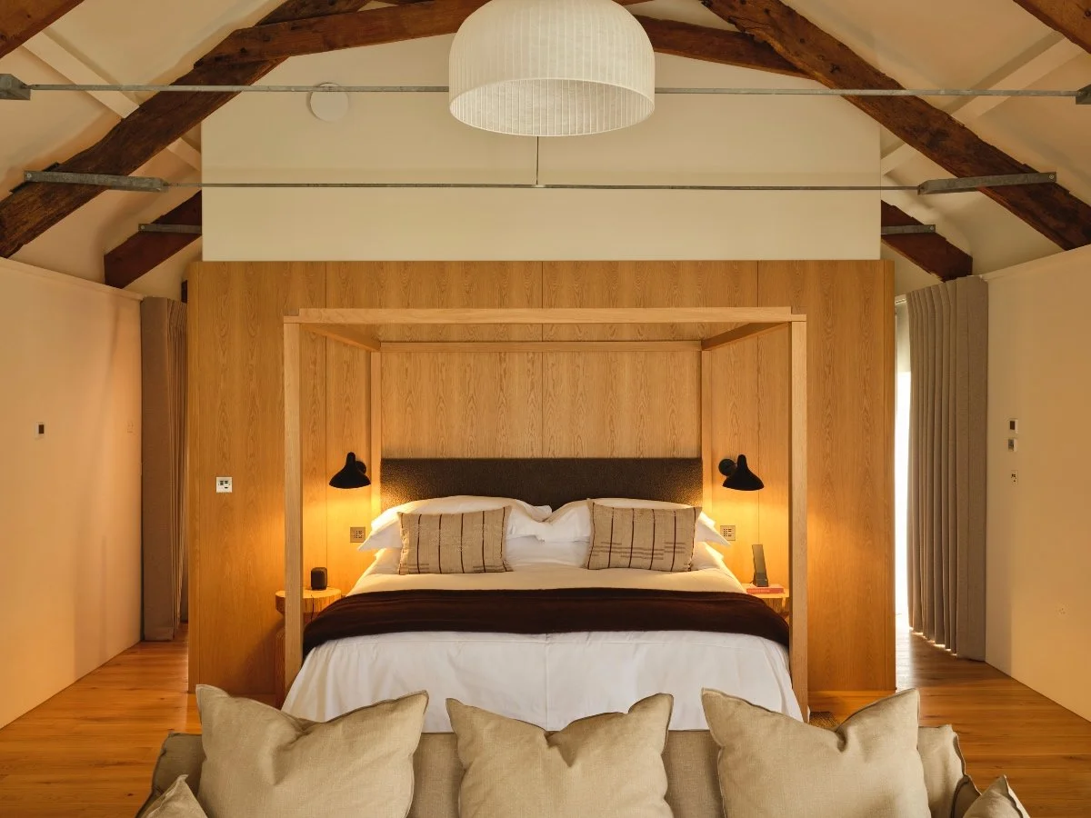 Fowlescombe-Farm_Devon_Valley-Suite (1).jpg