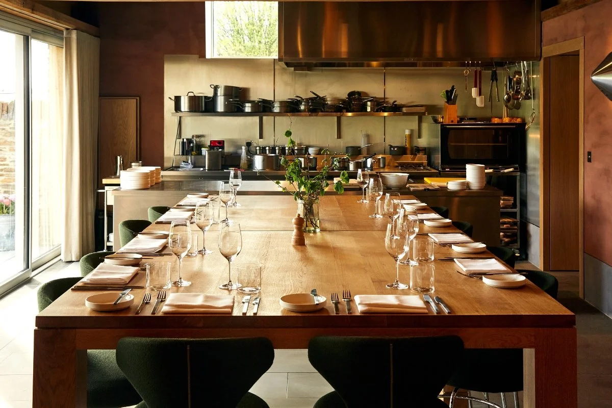 Fowlescombe-Farm_Devon_Refectory-2 (1).jpg