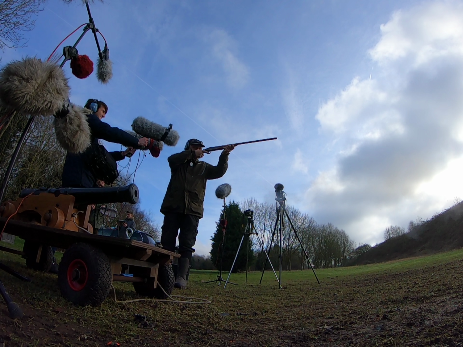 black-edge-modern-shotguns-sound-recording-fire.png