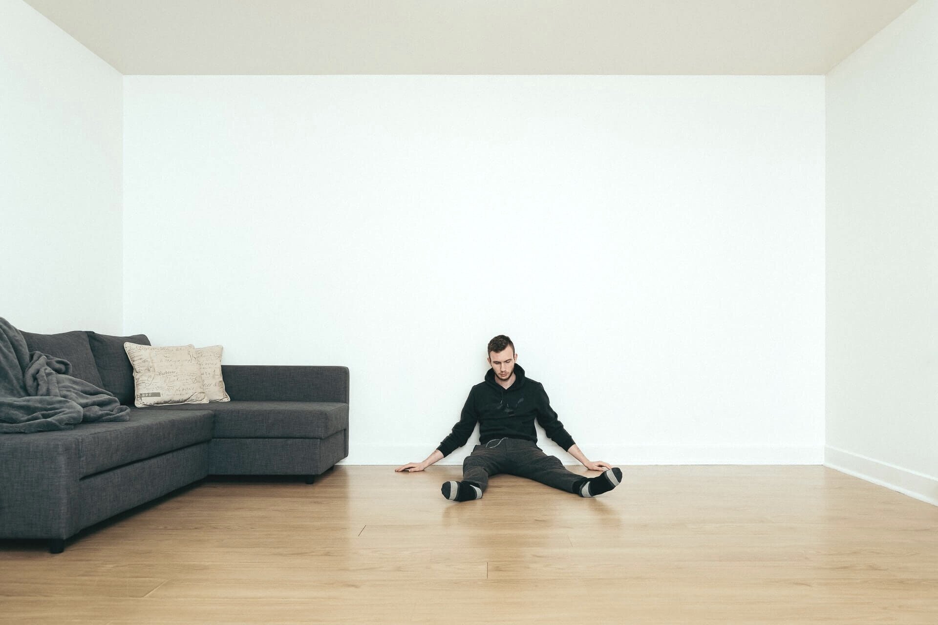 minimalray-misconceptions-declutter-cristofer-jeschke.jpg