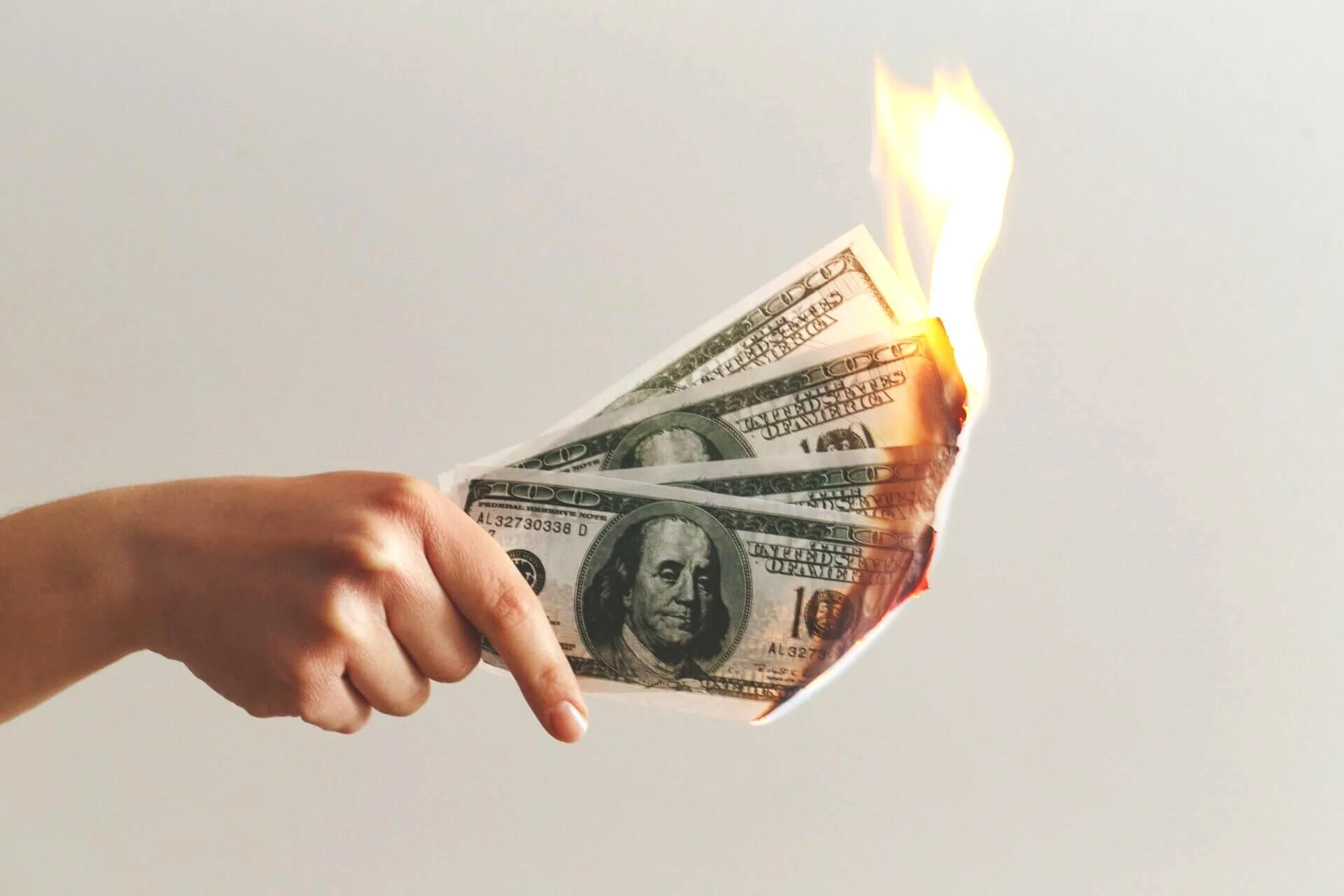 minimalray-money-problems-jp-valery.jpg