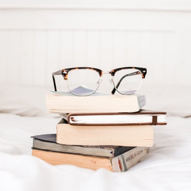 minimalist-library-minimalism-minimalray-books.jpg