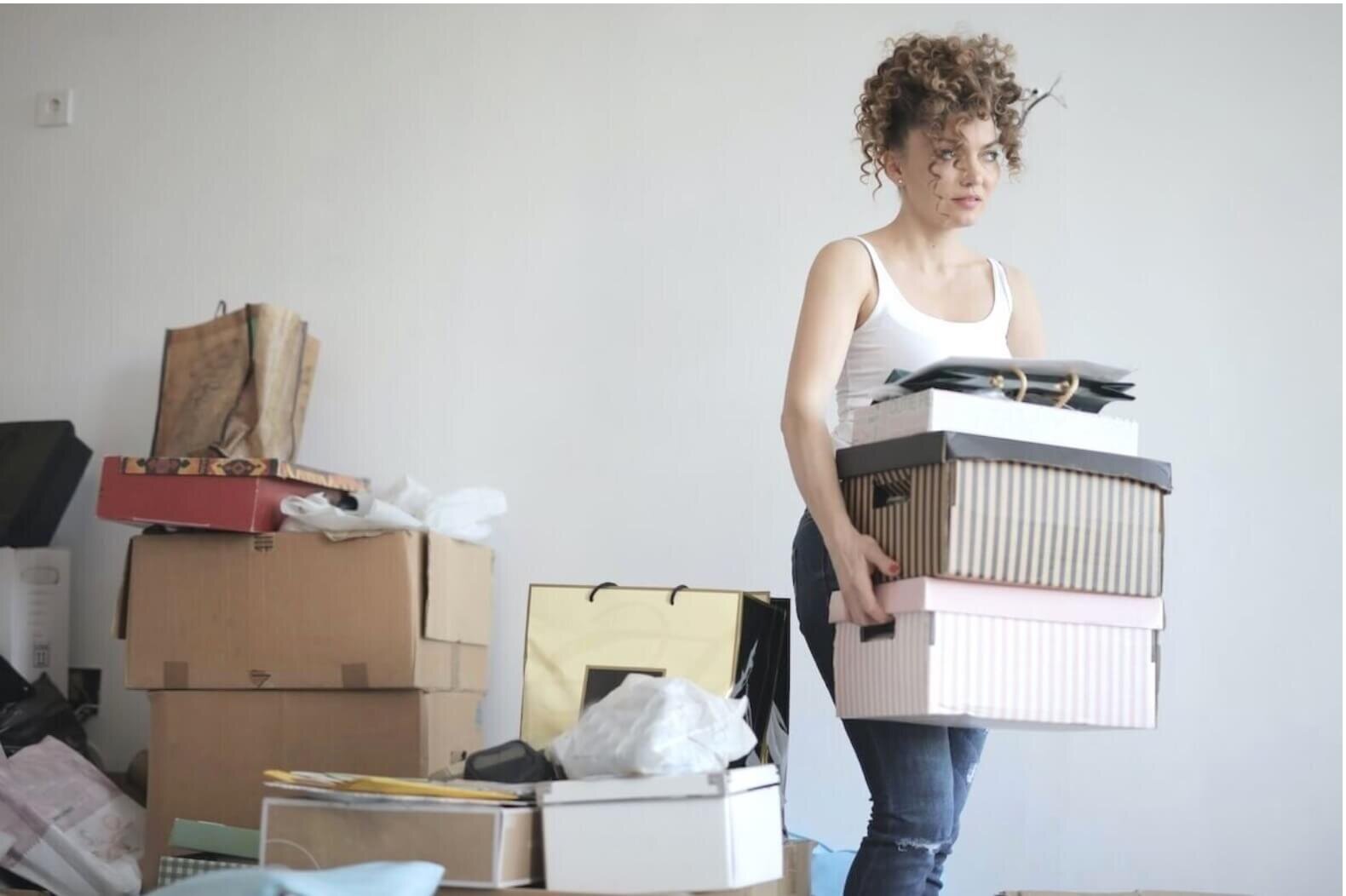minimalray-minimalism-minimalist-aesthetic-style-declutter.jpg