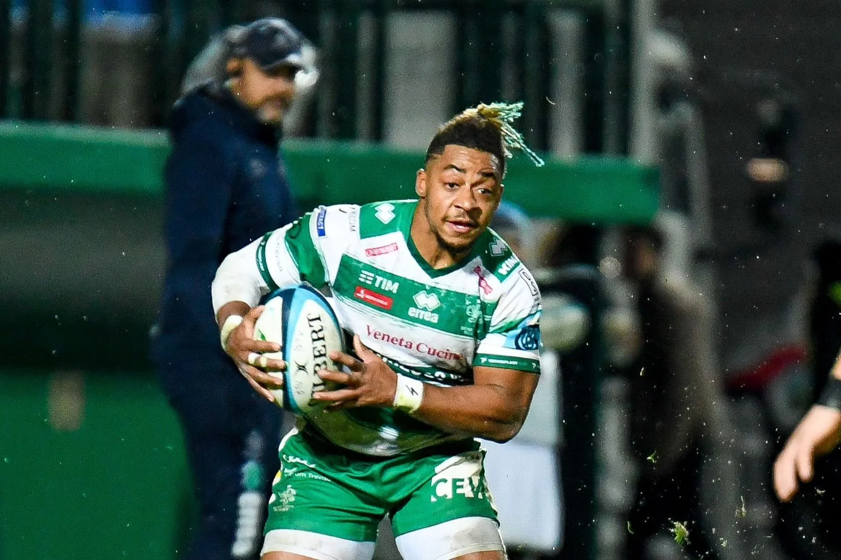NEW CONTRACT: Paolo Odogwu signs a new 3-year contract with Benetton Rugby