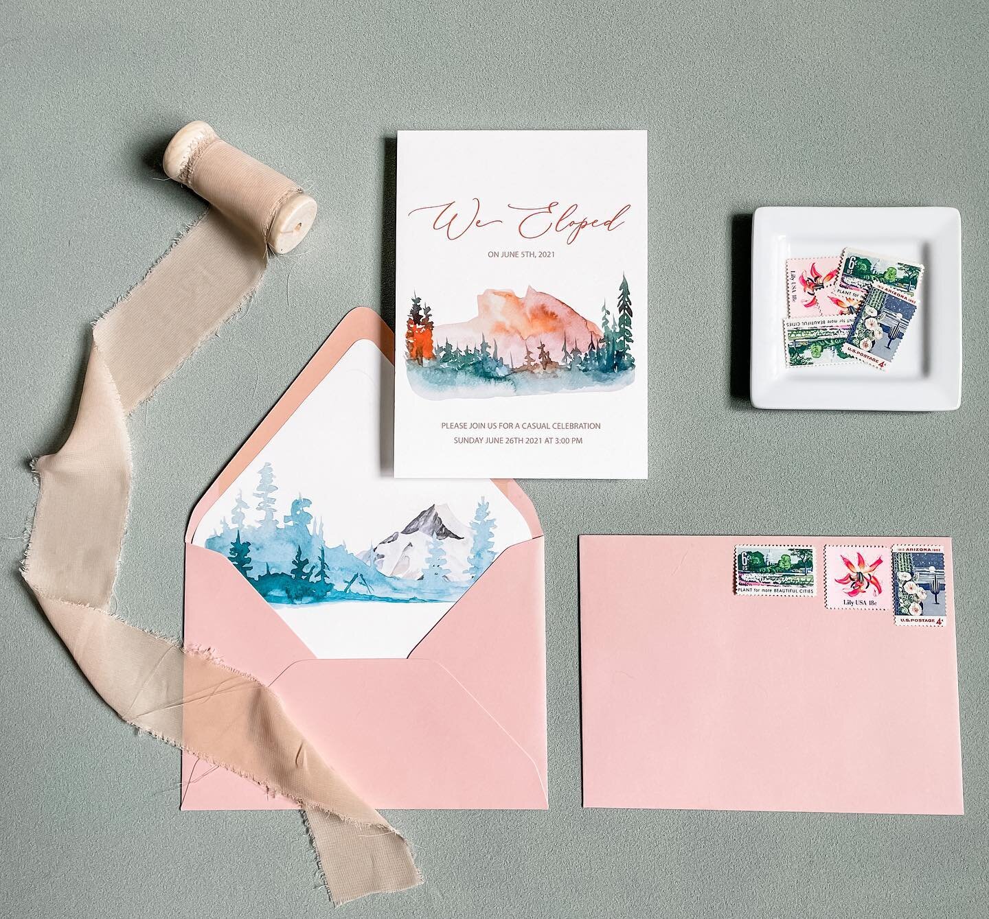 Carter and Kallie eloped in the beautiful Colorado Rocky Mountains National Park! Kallie wanted to incorporate her favorite color, pink, as well as her love for vintage stamps. 

I think we knocked this out of the PARK! (hehe had to do a dad joke som