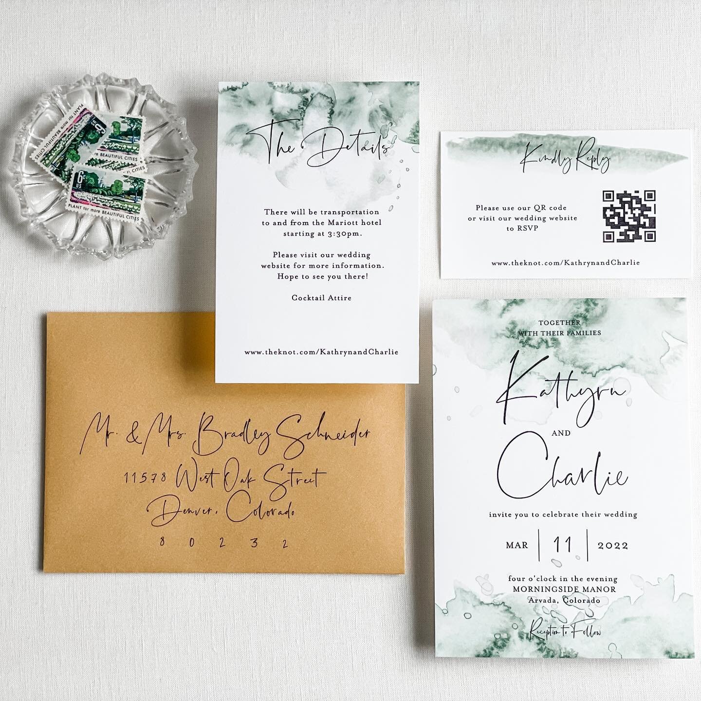 Did you know that the color green is the color of harmony and balance? Green in your life can also represent a new state of balance and hope, renewal and peace.
.
.
.
.
.
#weddinginspiration #weddingideas #weddingstyle #weddingstationery #weddinginvi