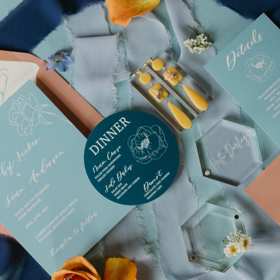 Not only can we help on invitations, but we can also help on day-of stationery items like menu and seating charts. 

Want to work with us? Click the link in the bio for your free consultation meeting! 

Planner: @truelovecoordinatinganddesign
Floral: