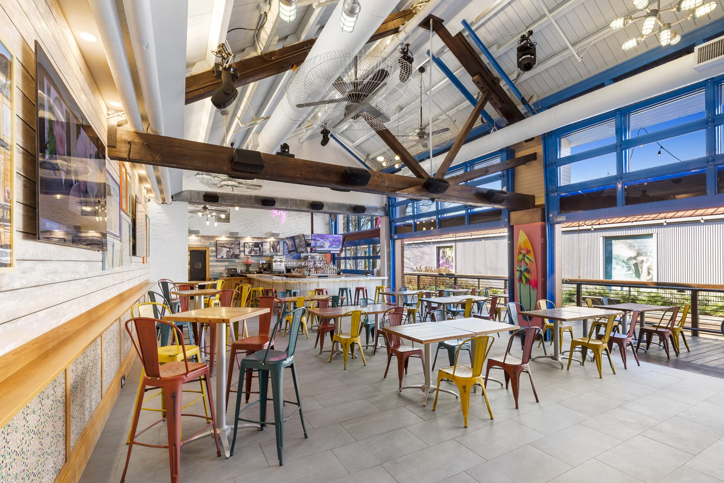 Share House paint and sip