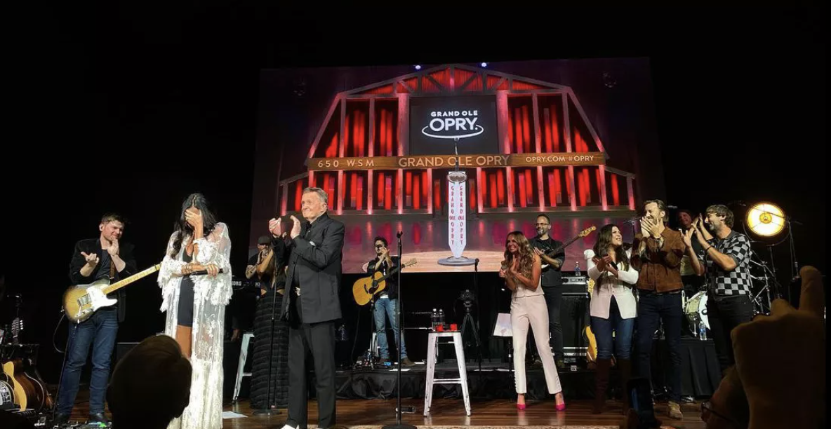 PEOPLE: Sara Evans Tears Up — then Jokingly Declines — When Asked to Join the Grand Ole Opry: 'No Way I'd Say No'