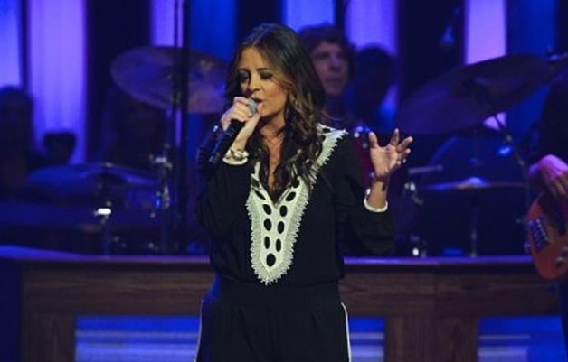 26 Years Ago: Sara Evans Makes Her 'Grand Ole Opry' Debut 