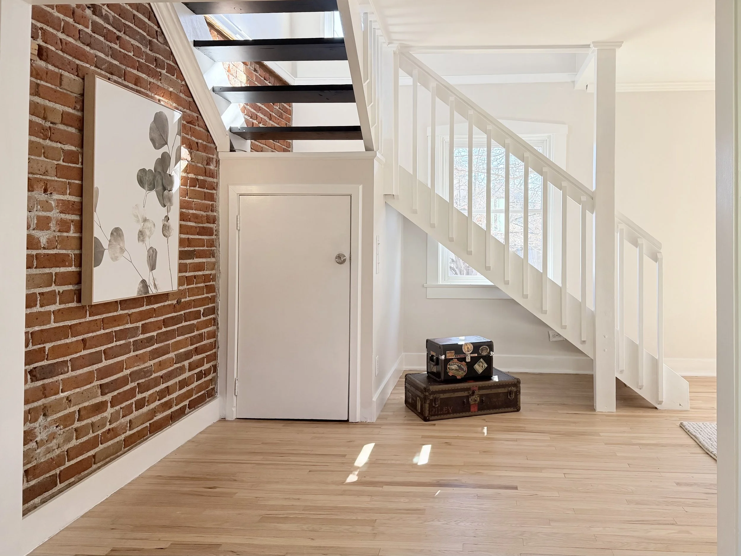 1 dining IMG_5201.jpeg