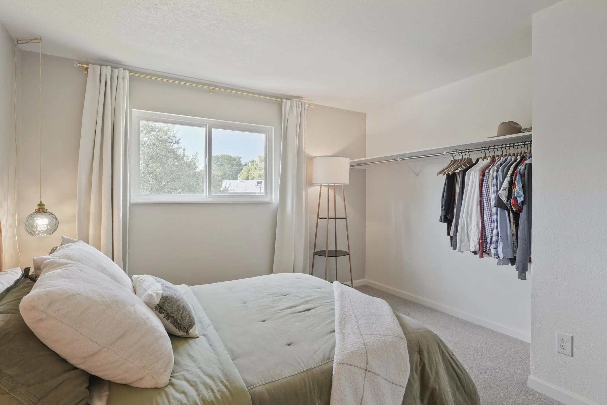 4653 S Yank Street - MLS Sized - 031 - 27 Bedroom.jpg