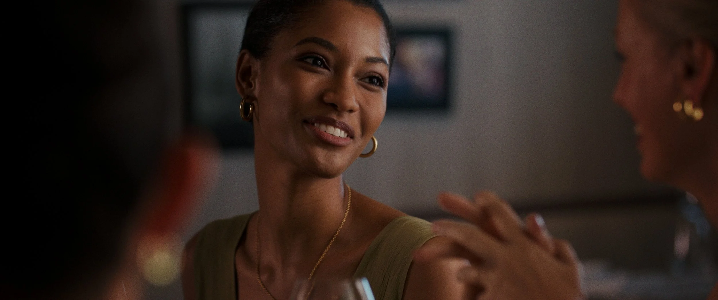 Explora Directors Cut_01_00_23_10.jpg