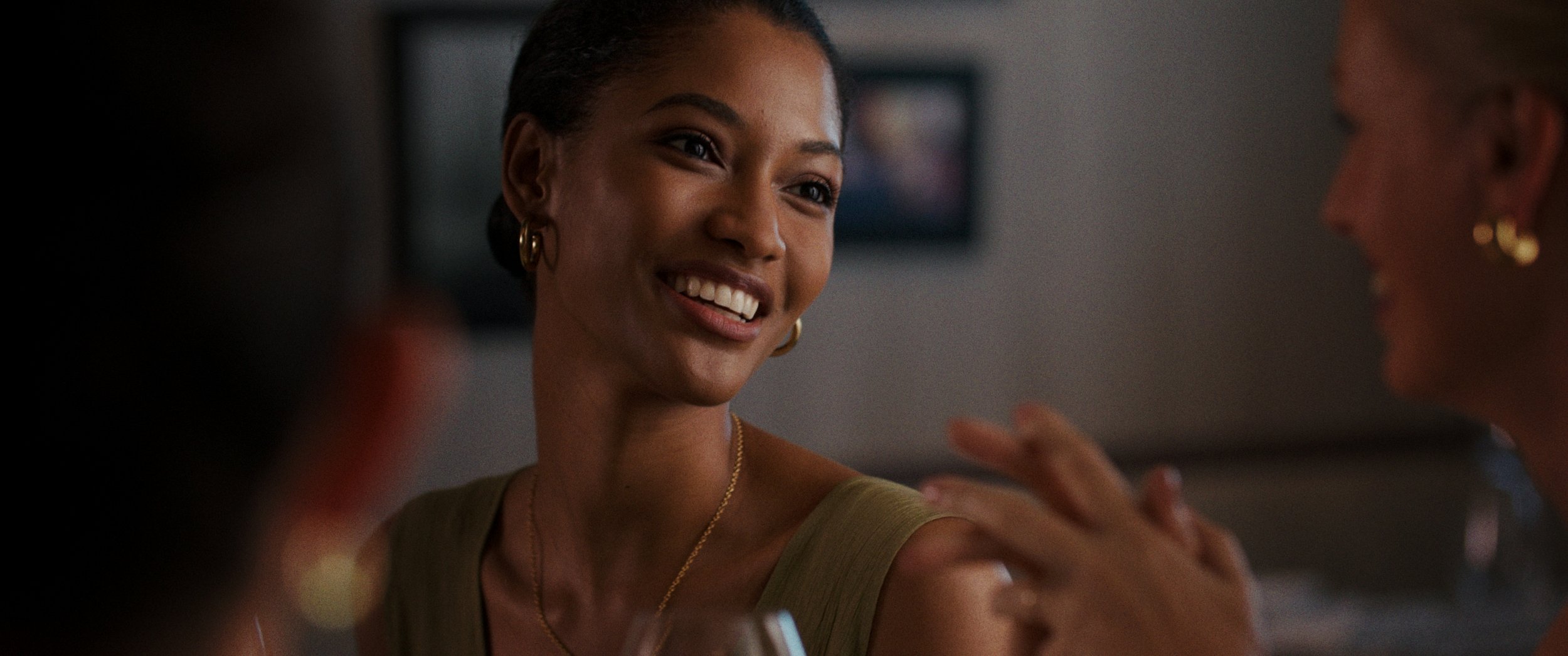 Explora Directors Cut_01_00_23_15.jpg