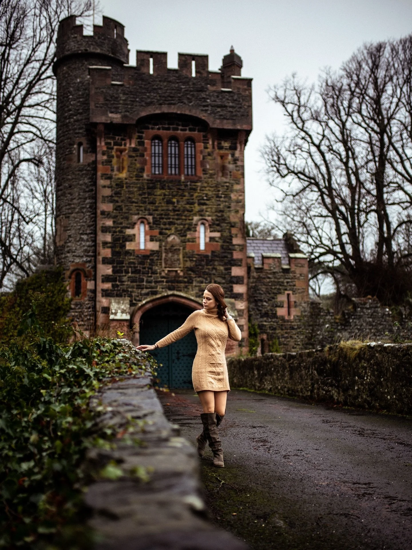 Northern Ireland. Where history feels close enough to touch.

@kratinovadominika ✨

@canonusa 
R3
35mm f/1.4

#northernireland #travelphotos
