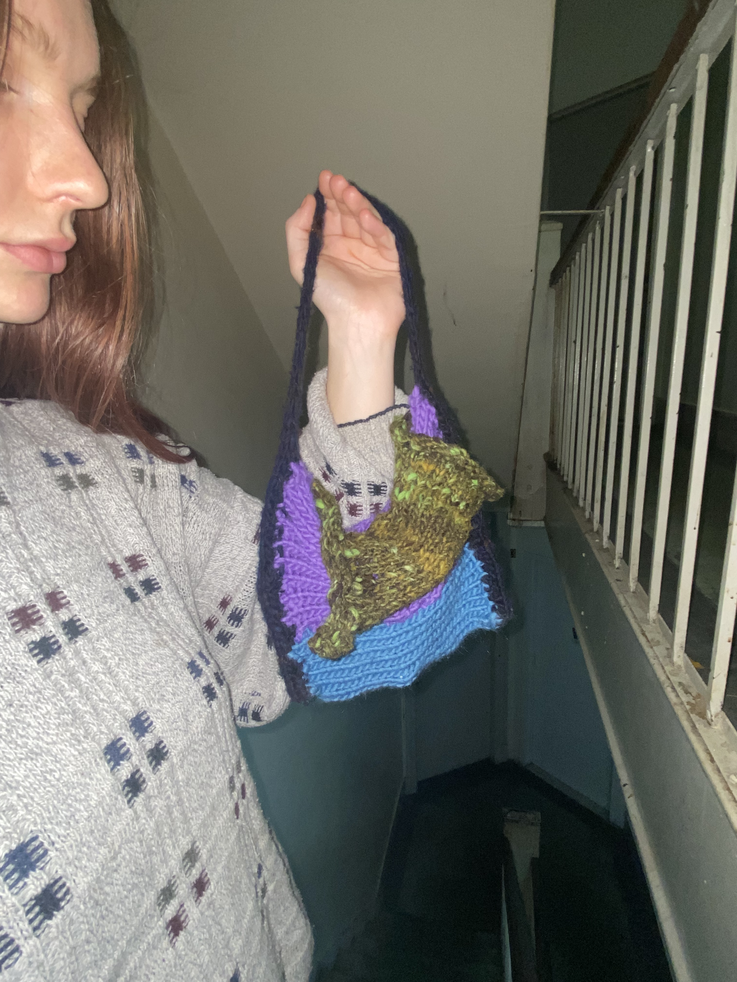knittedmachinebag2.png