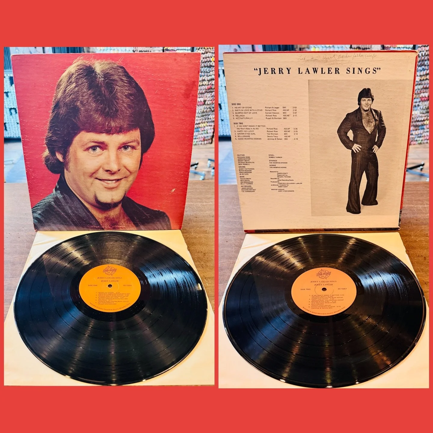 Rare original &ldquo;Jerry Lawler Sings&rdquo; LP! 1970s (no specific year given). Great shape, and that chest hair is BOUNTIFUL. $100
#fatrabbitky #jerrylawler #jerrylawlersings #vintagewrestling #vinyl