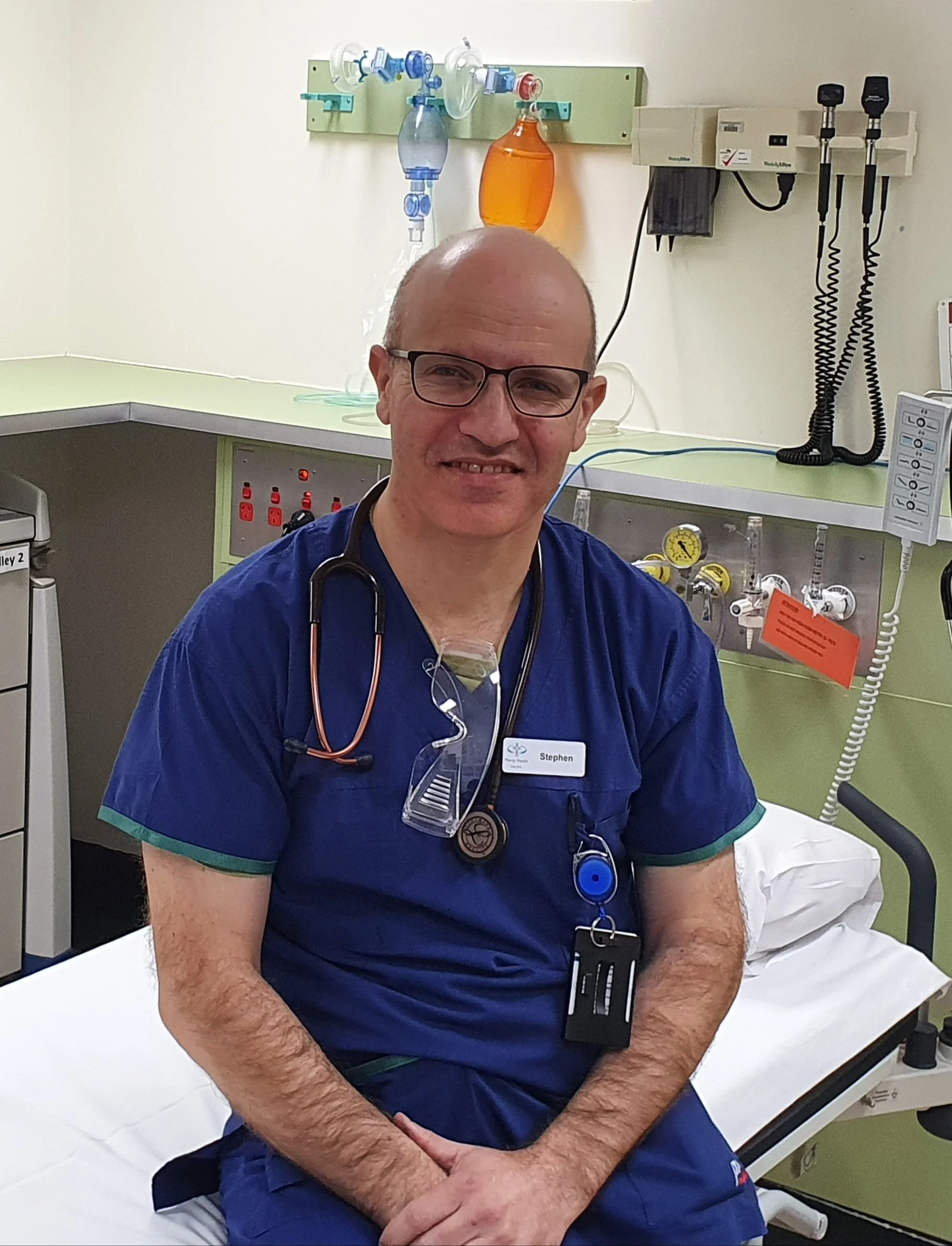 Dr Stephen Parnis --- Background: Born & bred in West Sunshine, at SVH since 1989. FACEM since 2007. Works at SVH and RVEEH clinically, Company Director. Medical Interests: Former state & federal AMA Leader/recovering media tart. Public Health, Docto
