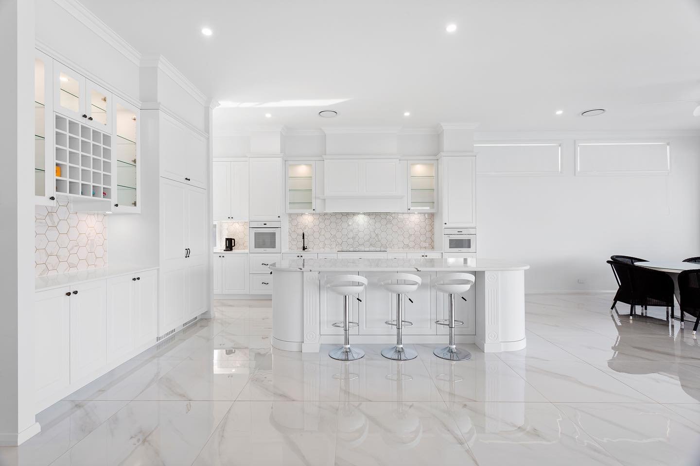 Unveiling mastery in every click. 📸✨ 

Elevating high-end kitchen fit outs for Planit Kitchens through the art of professional photography. 

Explore the perfect blend of craftsmanship, design, and visual storytelling. 
&bull;
&bull;
&bull;
&bull;
#
