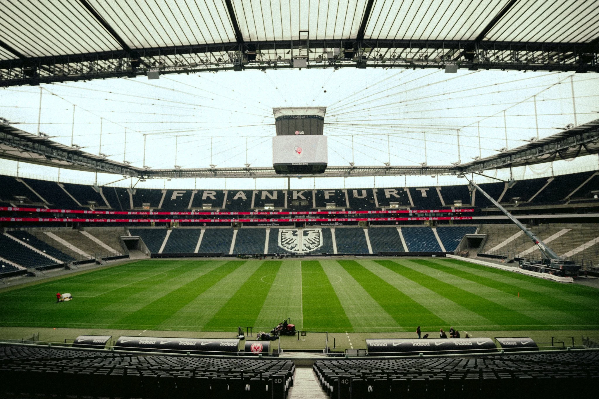 DPD_Eintracht_BTS_SPK6503_web72dpi.jpg