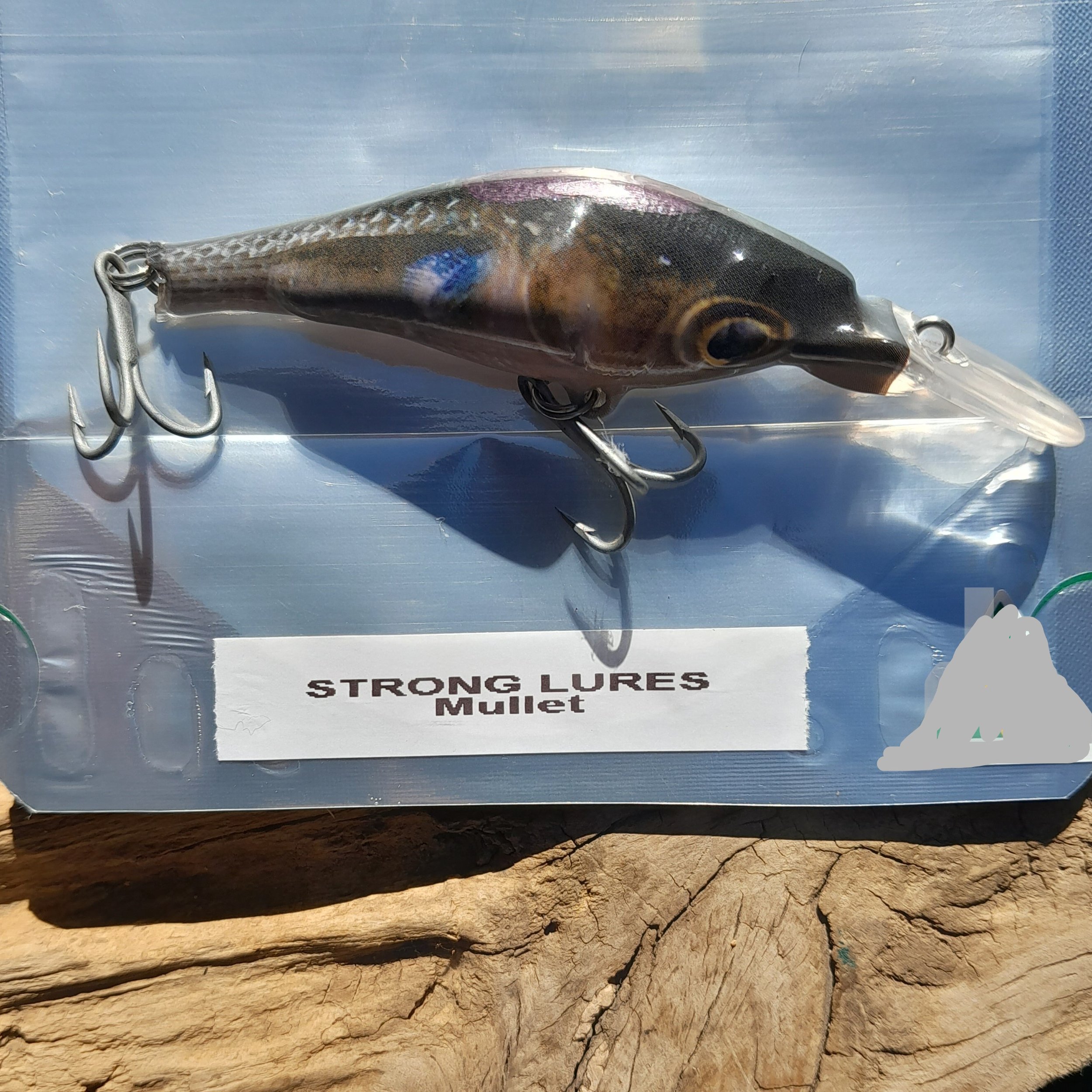 STRONG Hard body lures