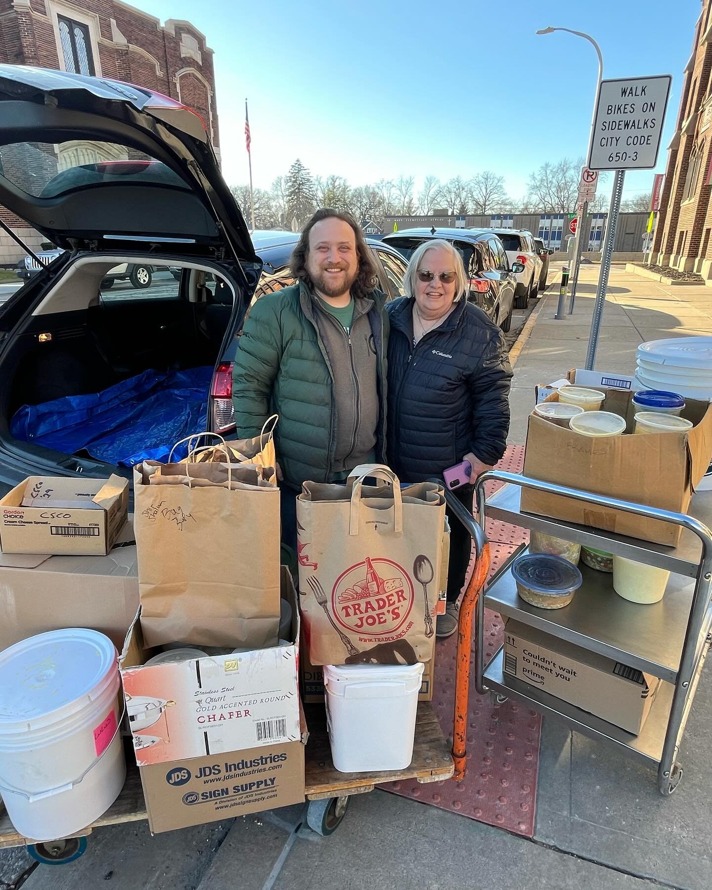 Thank you @templeshirshalommi the people  who go to  Royal Oak First United Methodist Church for their food will have plenty of delicious soup. Thank you for helping us waste less and feed more. #chickensoup #foodwaste #wastelessfeedmore #foodwastepr