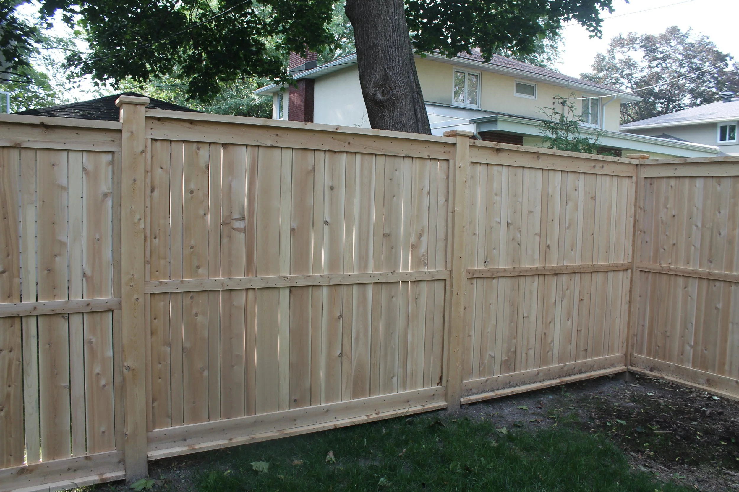 Lanark Cedar Acacia Fence