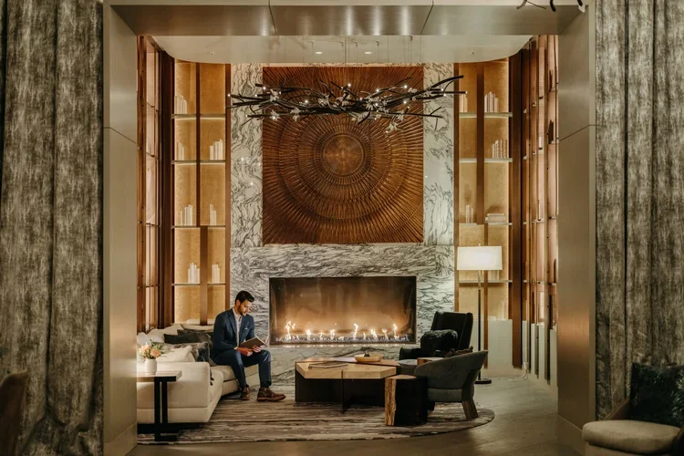 ritzcarlton_portland_library-2_small.webp